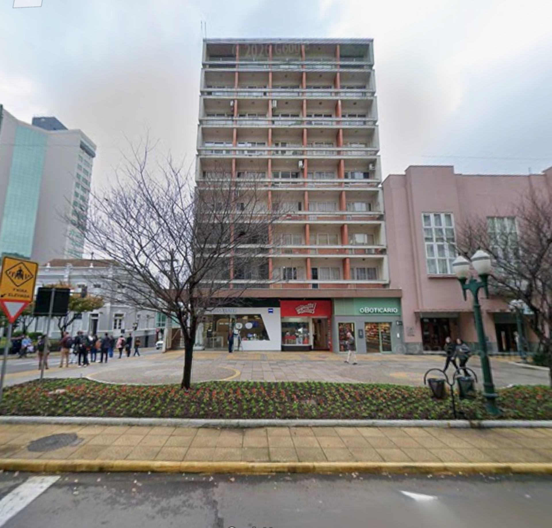 R.01: PROCESSO Nº 5001218-69.2021.8.21.0005 — Aparatamento 43 do...