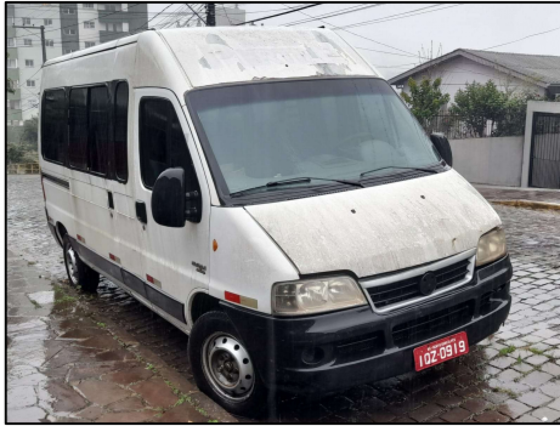 J.04: PROCESSO Nº 5006051-40.2022.4.04.7107 — Um micro-ônibus...